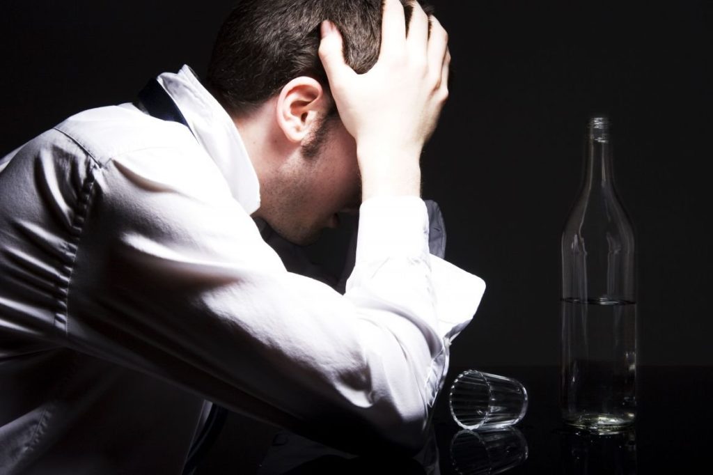 Alkoholická a postalkoholická deprese. jak se dostat z deprese s kocovinou